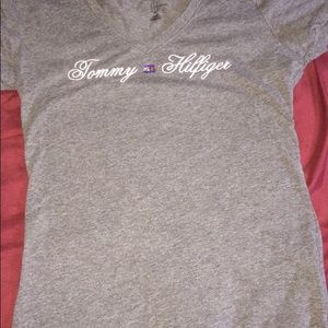 Tommy shirts ( black or Gray )